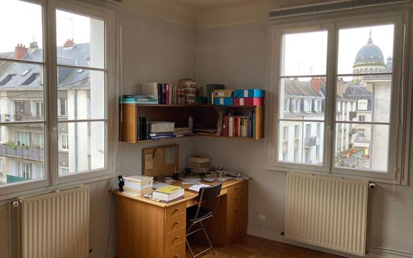 Appartement à vendre    4 pièces • 116 m2 Tours