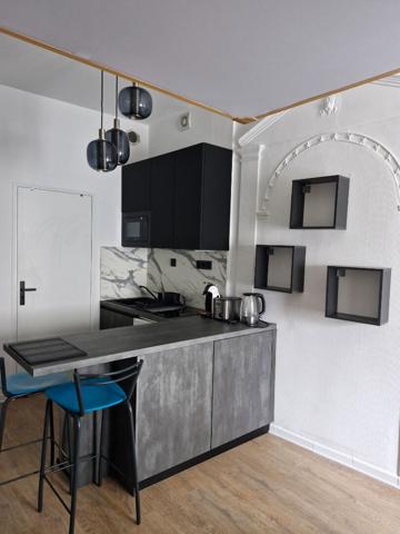 LOCATION TYPE 1 MEUBLE CENTRE VILLE,  
Angers 49100