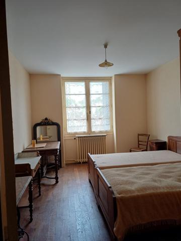 Maison familial au coeur de Chalais.