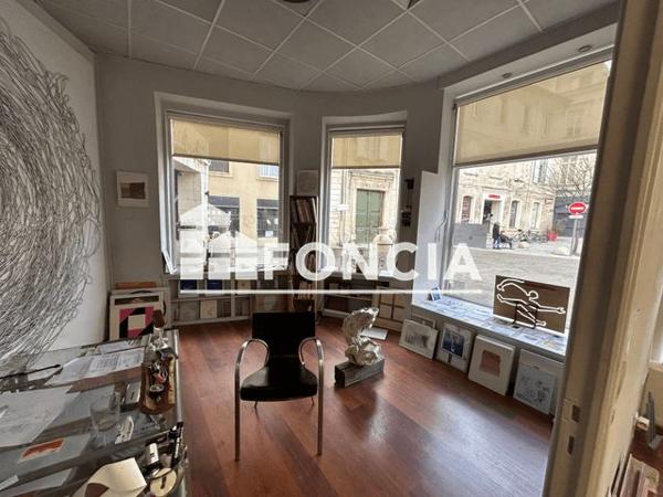 Location Local commercial 3 pièces 84 m² - 2 RUE DE L'OLIVIER Avignon 84000