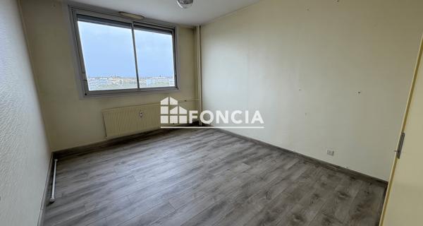 Location Appartement 2 pièces 42 m² - Bourg-en-bresse 01000