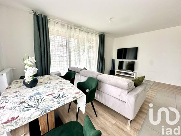 Appartement 4 pièces de 71 m² à Massy (91300)