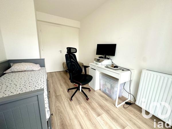 Appartement 4 pièces de 71 m² à Massy (91300)