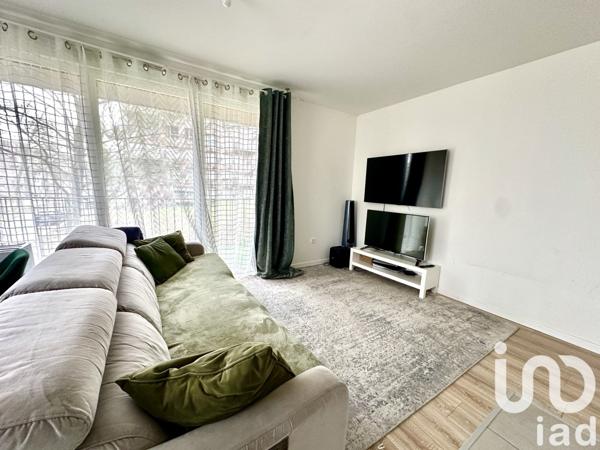 Appartement 4 pièces de 71 m² à Massy (91300)