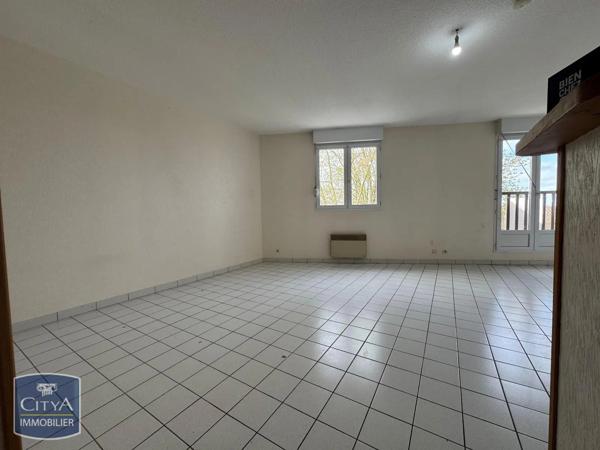 Appartement à louer 3 pièces 70m² Neuville-de-Poitou (86170)
