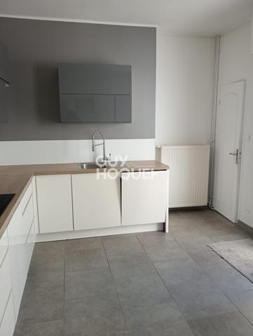 Immeuble mixte à vendre de 151.56 m²