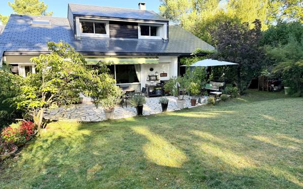 Maison à vendre    7 pièces • 145 m2 L'Isle-Adam