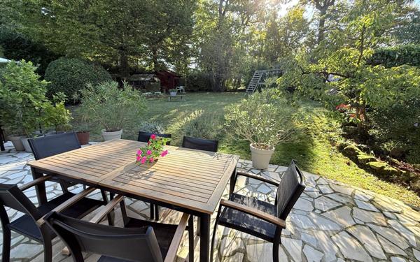 Maison à vendre    7 pièces • 145 m2 L'Isle-Adam