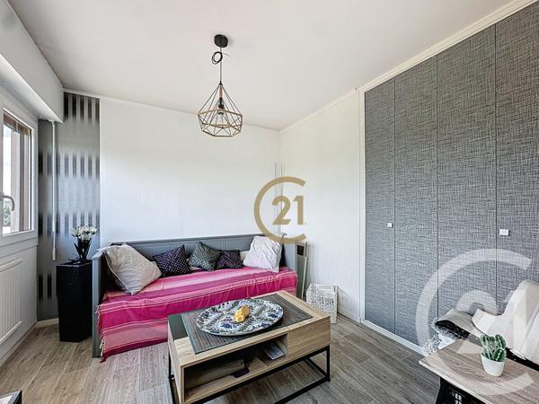 Appartement F3 à vendre  3 pièces - 60,72 m2 ST LOUP SUR SEMOUSE - 70