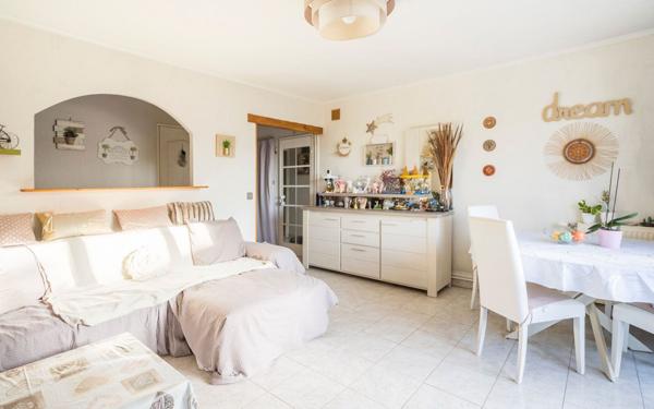 Appartement à vendre    3 pièces • 59,76 m2 Gagny