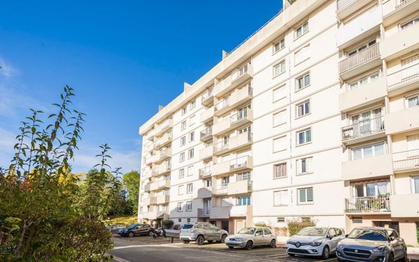 Appartement à vendre    3 pièces • 59,76 m2 Gagny