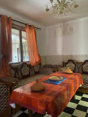 Maison traditionnelle de plain-pied ? 149 m² sur terrain de 990 m²