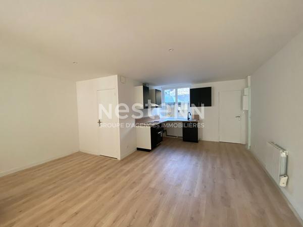 Situé à LA FLECHE - Appartement entièrement rénové 2 chambres en hyper centre ville