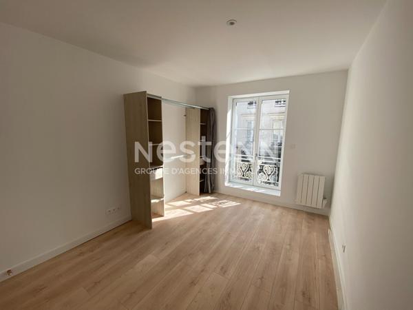 Situé à LA FLECHE - Appartement entièrement rénové 2 chambres en hyper centre ville