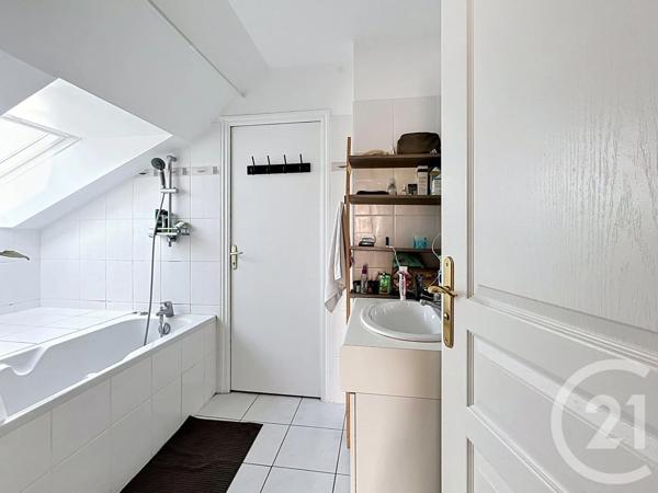 Maison à vendre  5 pièces - 108,56 m 2   PLOEREN  - 56