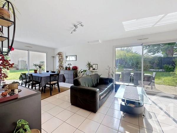 Maison à vendre  5 pièces - 108,56 m 2   PLOEREN  - 56