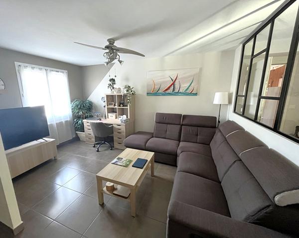 INDRE, pavillon de plain pied, 3 chambres, garage