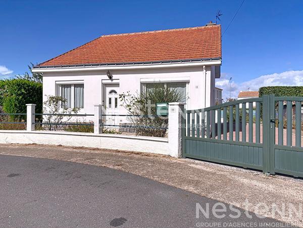 Maison à vendre plein centre de La Chevrolière - fort potentiel avec jardin