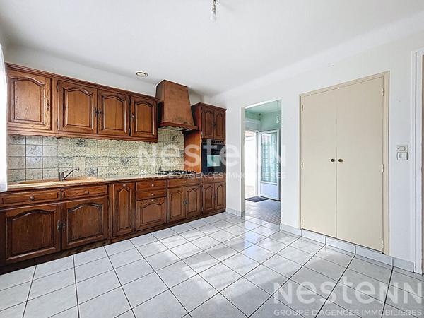 Maison à vendre plein centre de La Chevrolière - fort potentiel avec jardin