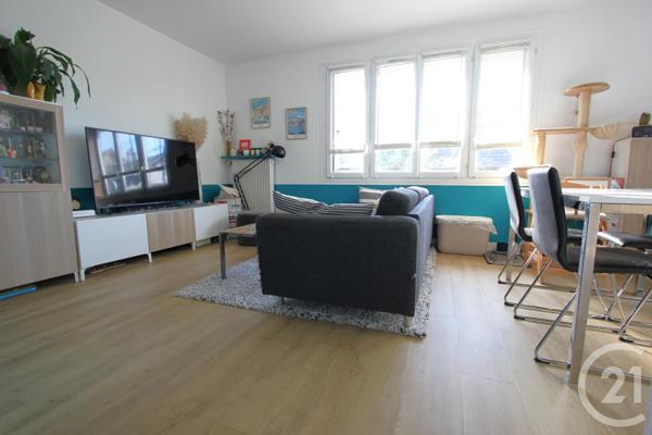 Appartement F3 à vendre  3 pièces - 65,41 m2 ST MICHEL SUR ORGE - 91