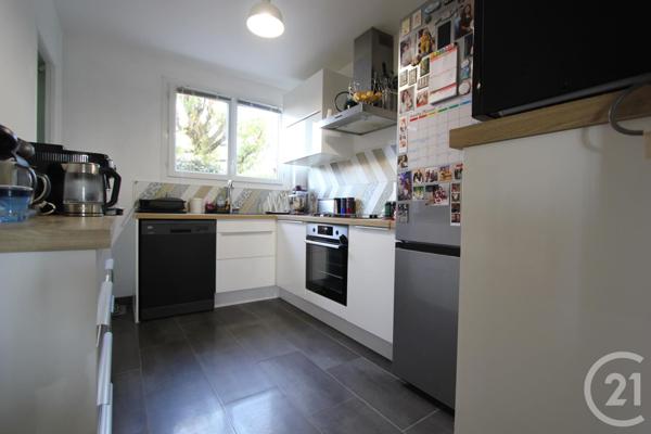 Appartement F3 à vendre  3 pièces - 65,41 m2 ST MICHEL SUR ORGE - 91