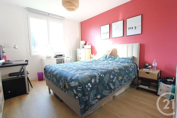 Appartement F3 à vendre  3 pièces - 65,41 m2 ST MICHEL SUR ORGE - 91