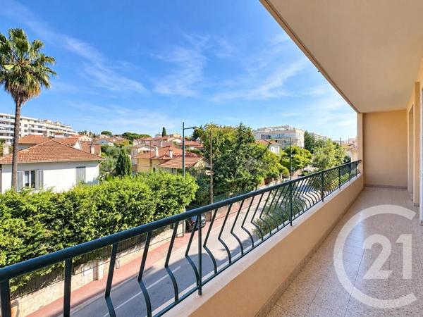 Appartement F4 à vendre  4 pièces - 67,33 m 2   CANNES  - 06