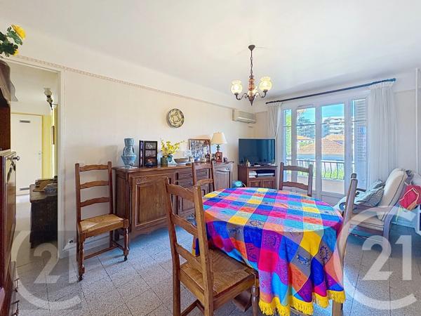 Appartement F4 à vendre  4 pièces - 67,33 m 2   CANNES  - 06