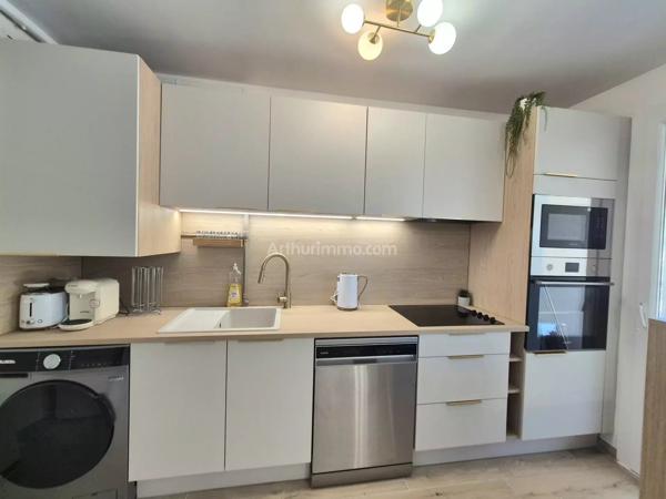 Location                                                      Appartement
                        
                     4 pièces                      66 m2                     à Draguignan
