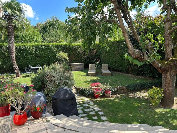 Maison Meulan En Yvelines 170 m² 5 chambres, 865 m² de parcelle