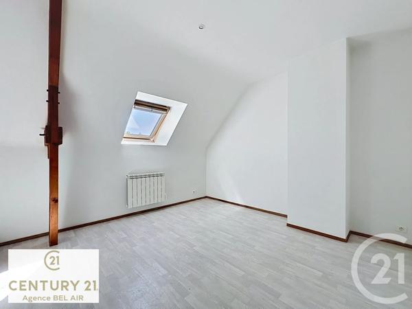 Maison à vendre  4 pièces - 73,21 m 2   PENESTIN  - 56