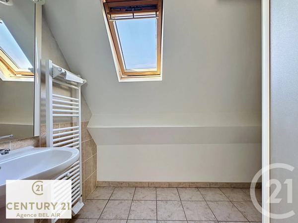 Maison à vendre  4 pièces - 73,21 m 2   PENESTIN  - 56