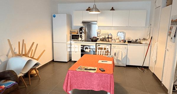 À vendre Studio 41.98 m² - Marseille 13005