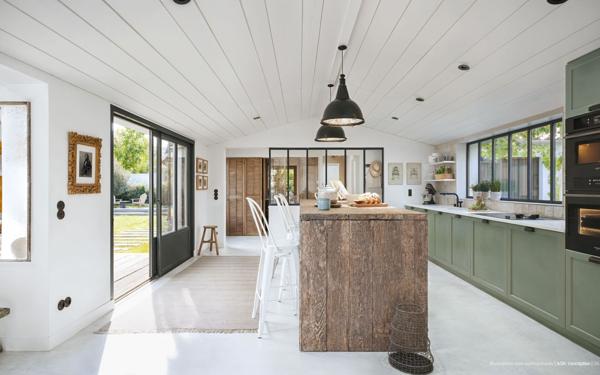 Maison à vendre    5 pièces •  Ars-en-Ré