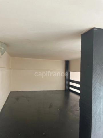 Appartement 1 pièce en hyper-centre, très calme