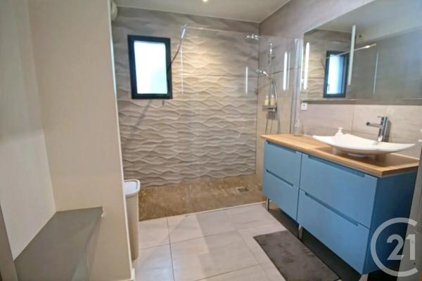 Maison à vendre  5 pièces - 147 m 2   VANNES  - 56