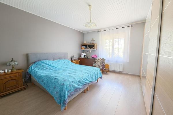 Maison 113 m² piscine et grand terrain de 3 043 m²