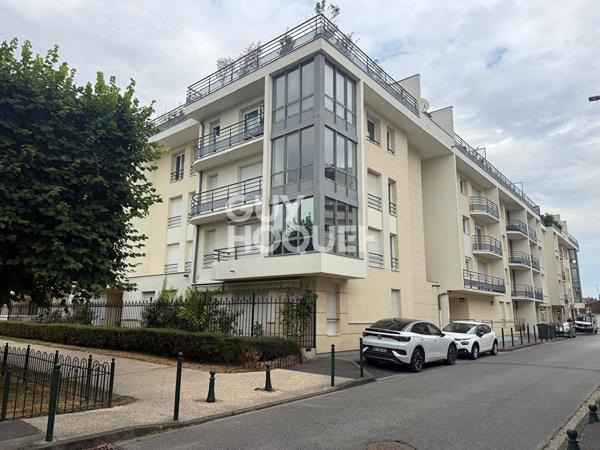 Appartement de Standing sécurisé 3 pièces - Parking - Balcon à vendre à Compiègne Centre -