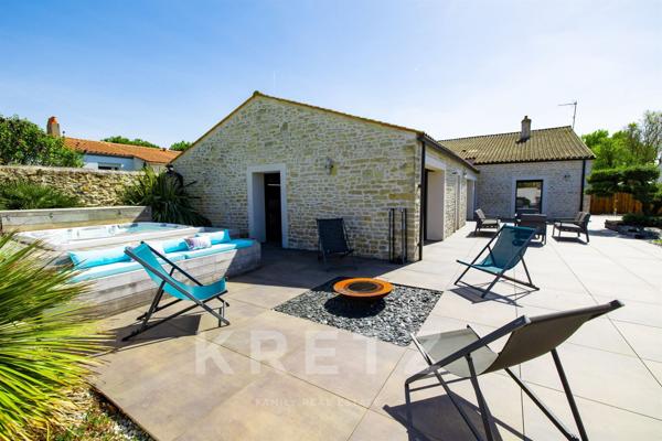 Corps de ferme devenu villa contemporaine