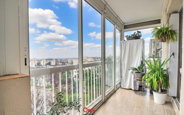 Appartement à vendre    5 pièces • 89 m2 Marseille 11