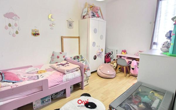 Appartement à vendre    5 pièces • 89 m2 Marseille 11