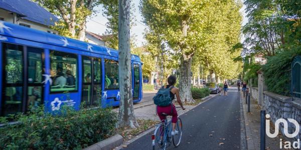 Appartement 4 pièces de 94 m² à Montpellier (34090)