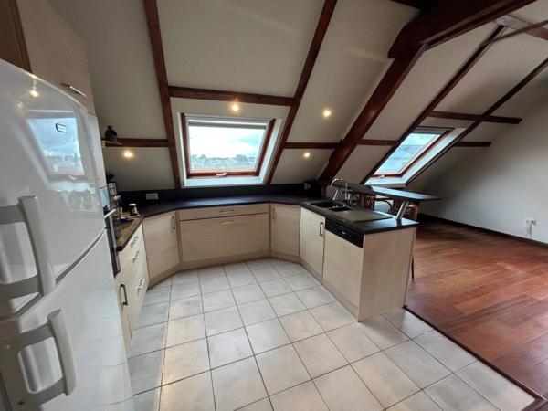 ARZON BOURG Un lieu de vie unique  magnifique appartement de 90 m2 avec studio indépendant et mille possibilités (56)