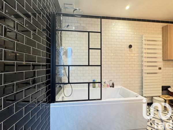 Maison à vendre 7 pièces 127 m² Les Clayes-sous-Bois