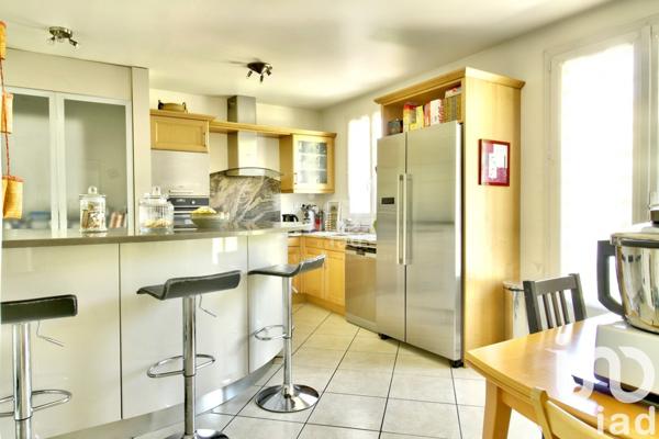 Pavillon 7 pièces de 194 m² à Soisy-sous-Montmorency (95230)
