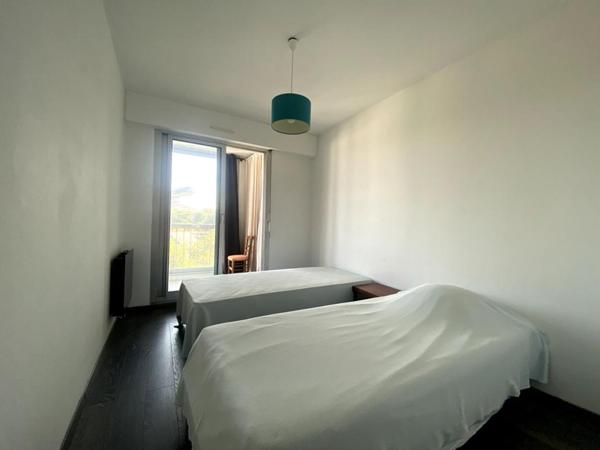 PORNICHET PROCHE LA BAULE APPARTEMENT T3 FACE MER DERNIER ETAGE AVEC STATIONNEMENT