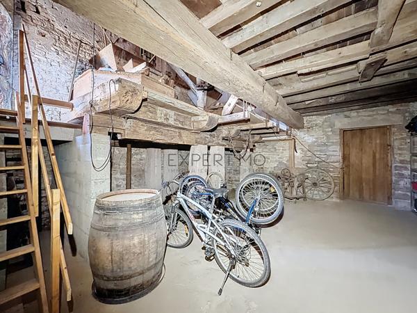 Boyer (71700) SUD BOURGOGNE - BOYER 71 – Moulin de caractère du XVIIème siècle, rénové, 572 m² utiles – Gîte, dépendances e