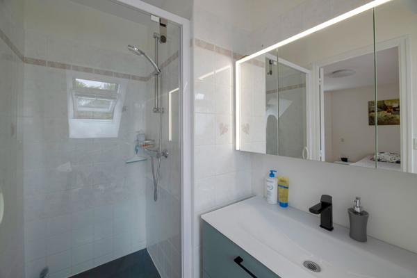 NOUVEAUTE EN EXCLUSIVITE BRUZ - GOLF DE CICE BLOSSAC - Maison environ 160m² - Terrain 495m²