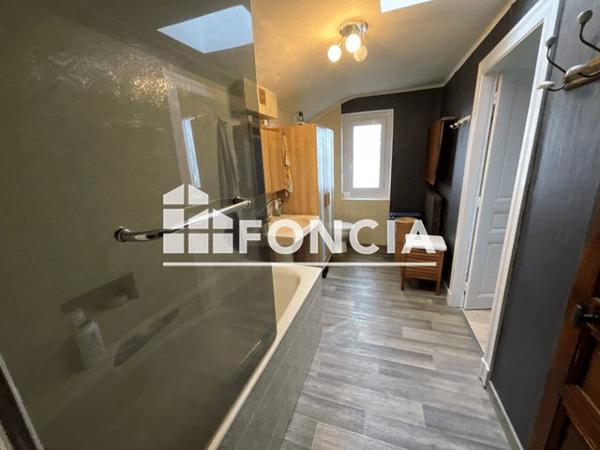 À vendre Maison 5 pièces 121.5 m² - Carmaux 81400