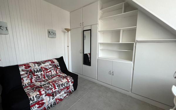 Appartement à louer    1 pièce •  Paris 12